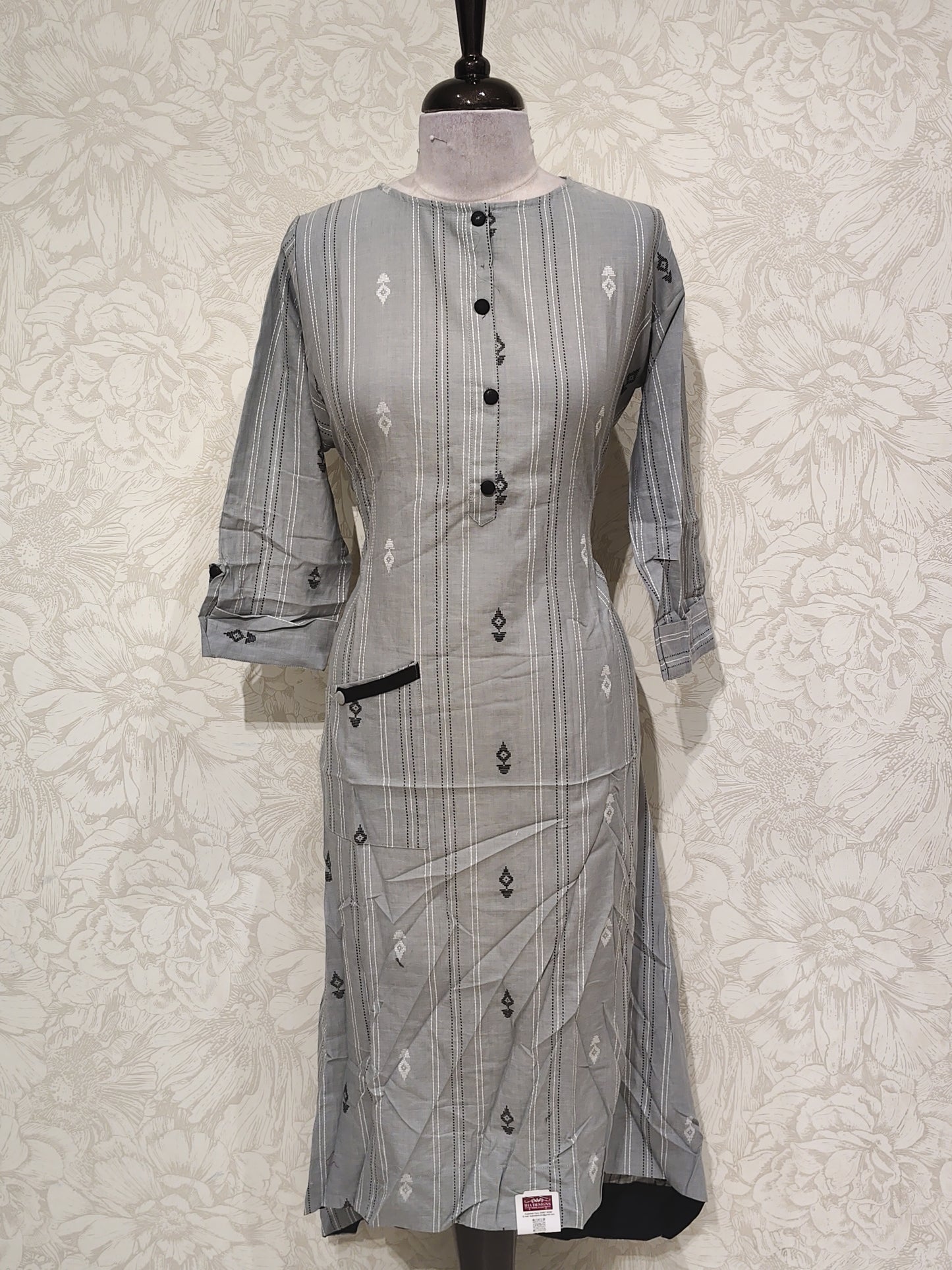 OFFER SALES TOPS COLLECTIONS - IHA 27082