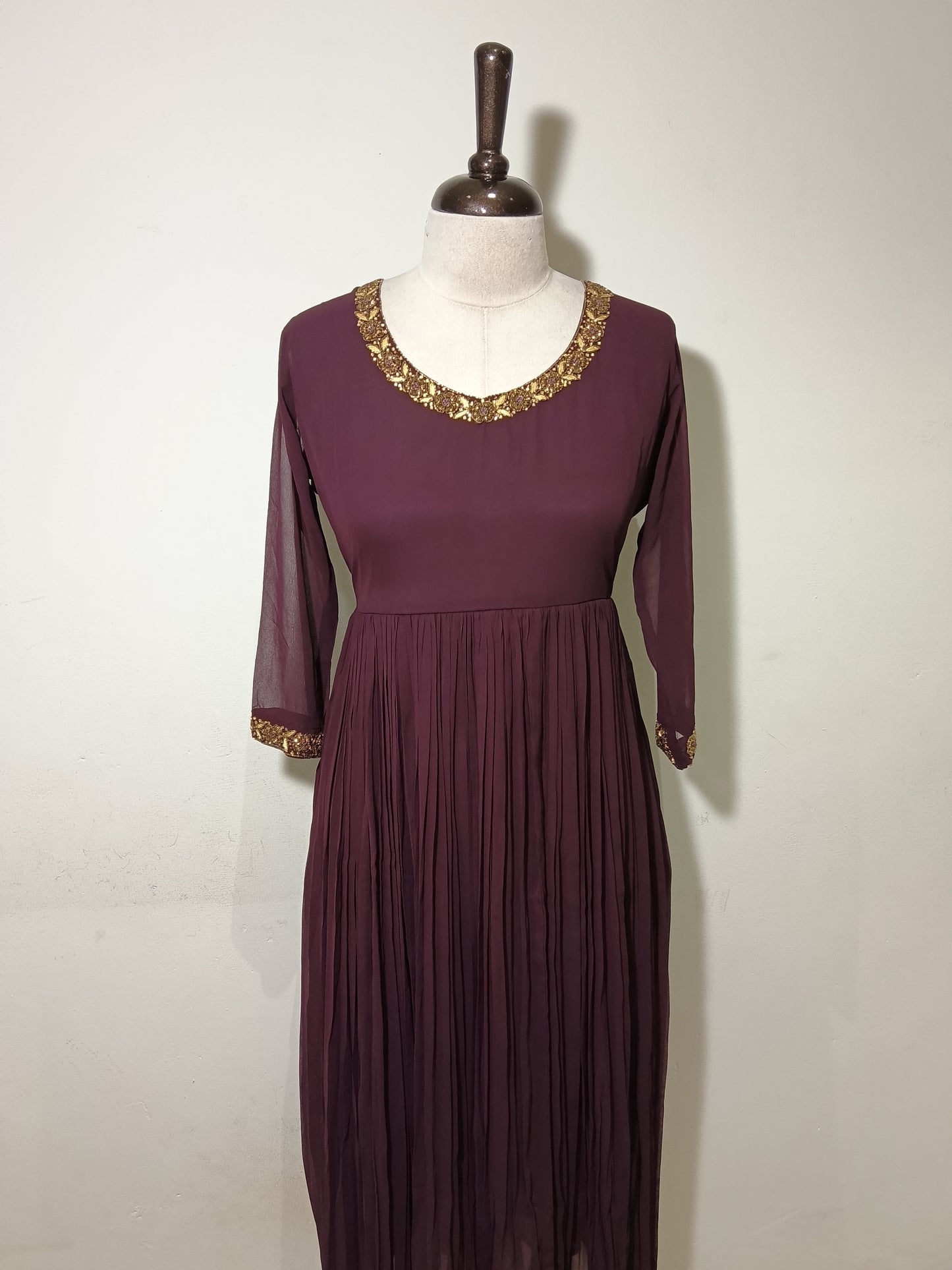 OFFER SALES TOP'S-  IHA 34770