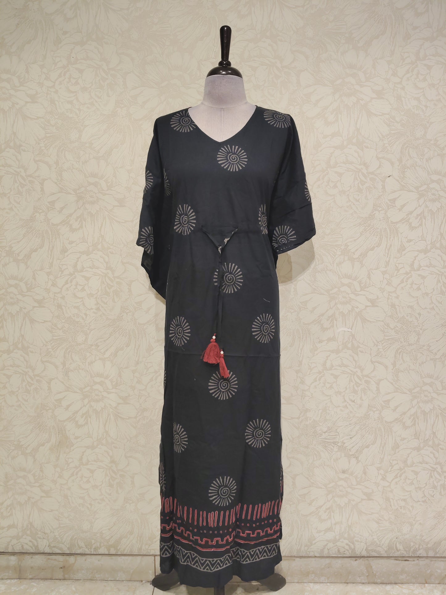 OFFER SALES TOPS COLLECTIONS - IHA 28479