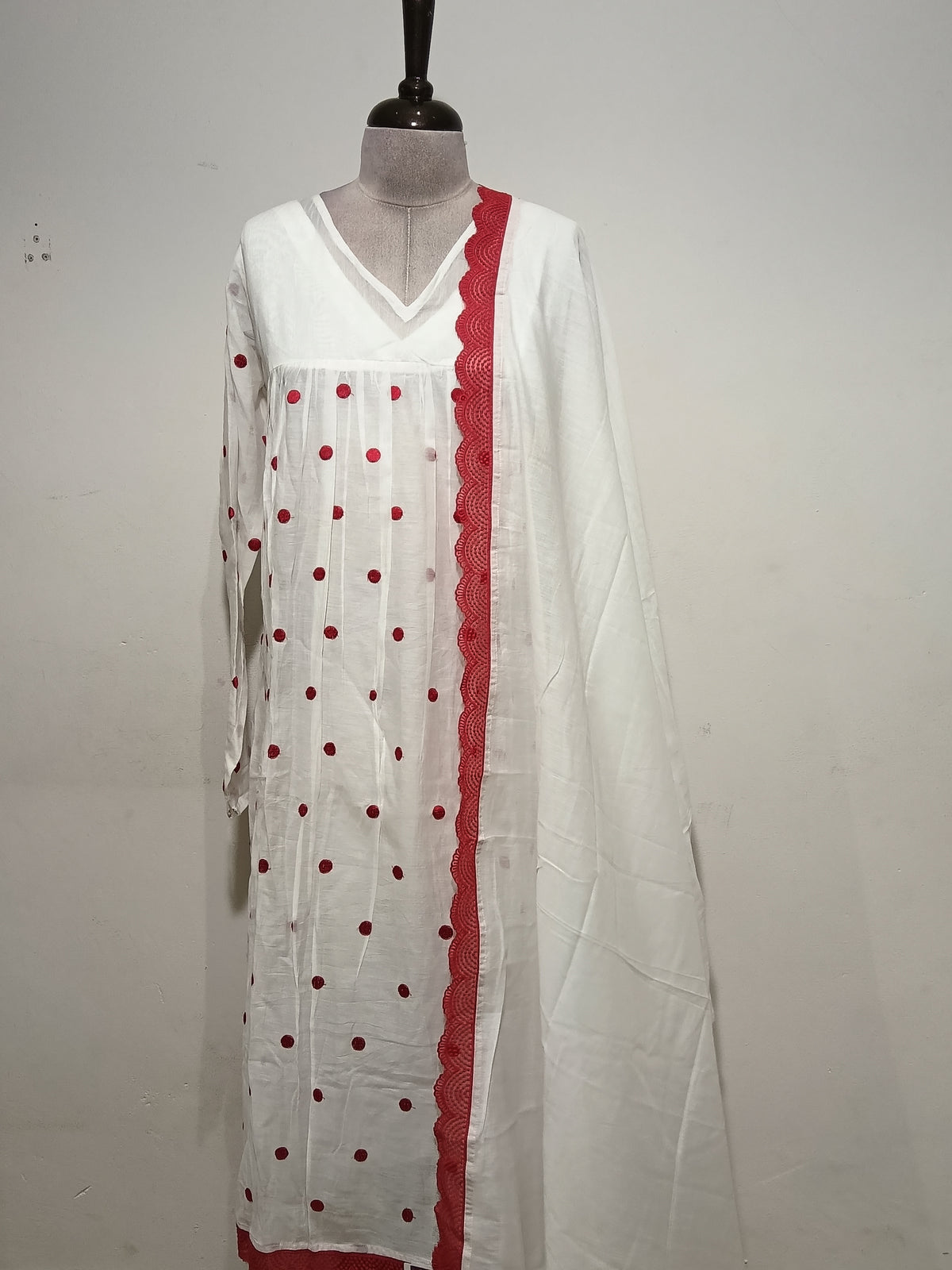 OFFER SALES TOP'S -  IHA 35832