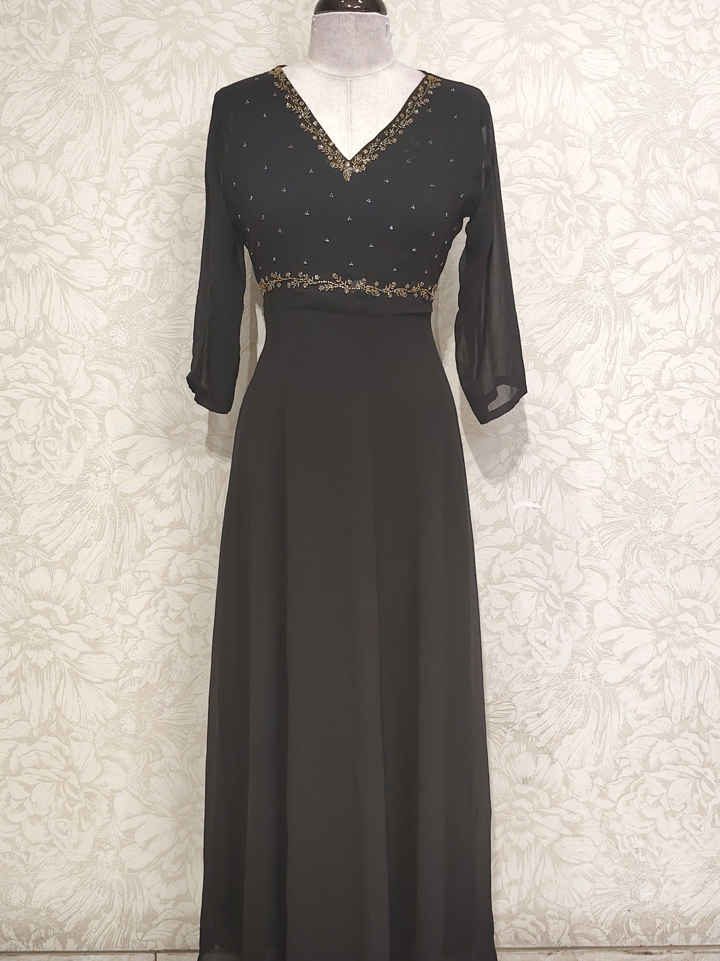 OFFER SALES TOPS COLLECTIONS - IHA 26951