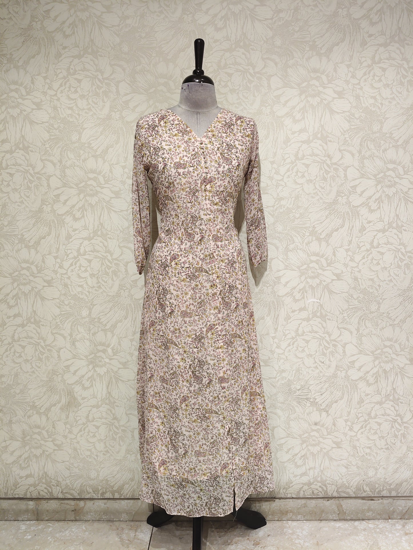 OFFER SALES TOP ONLY COLLECTIONS  - IHA 27844