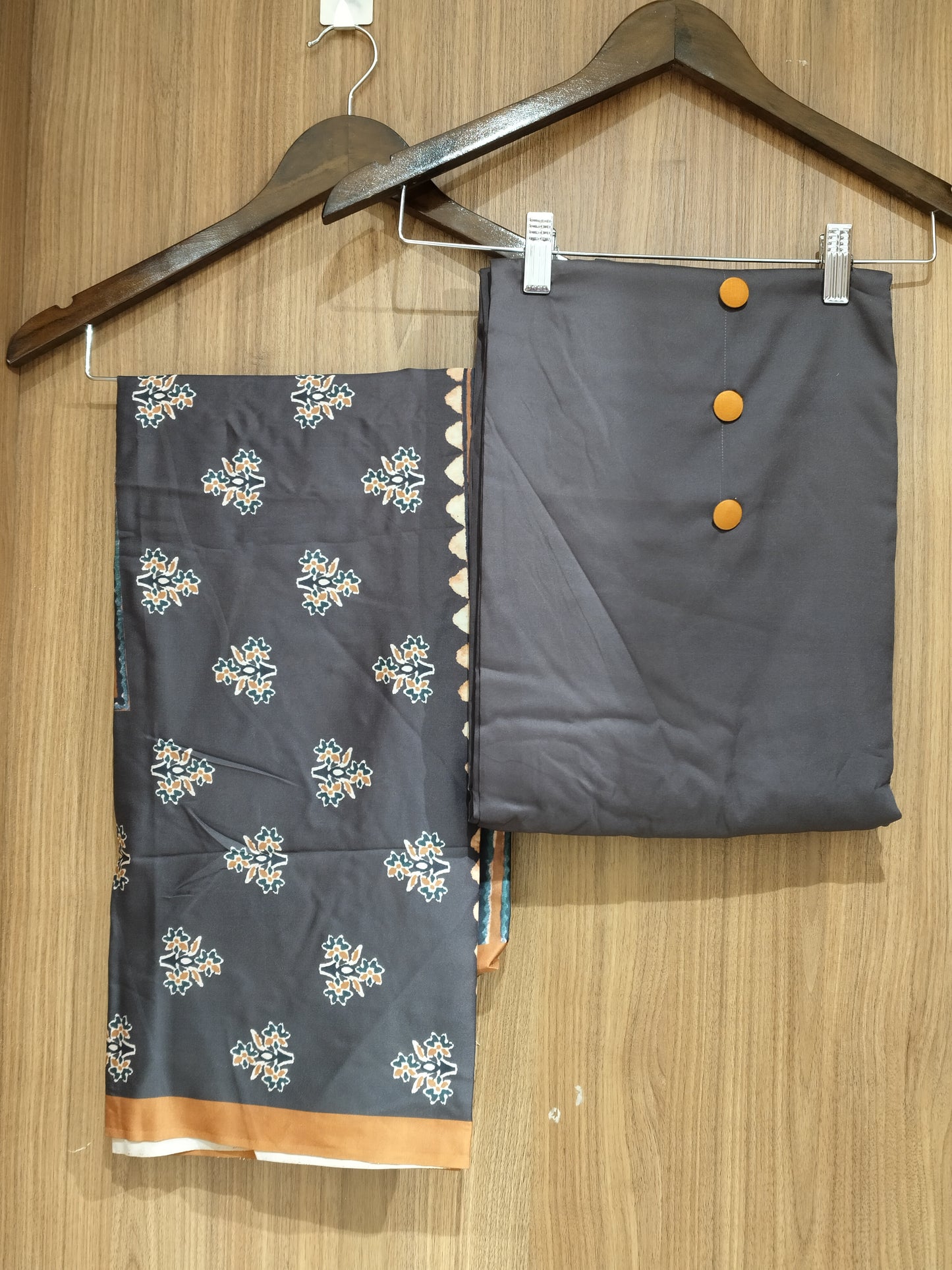 OFFER SALES UNSTITCHED SALWAR  - IHA 27602