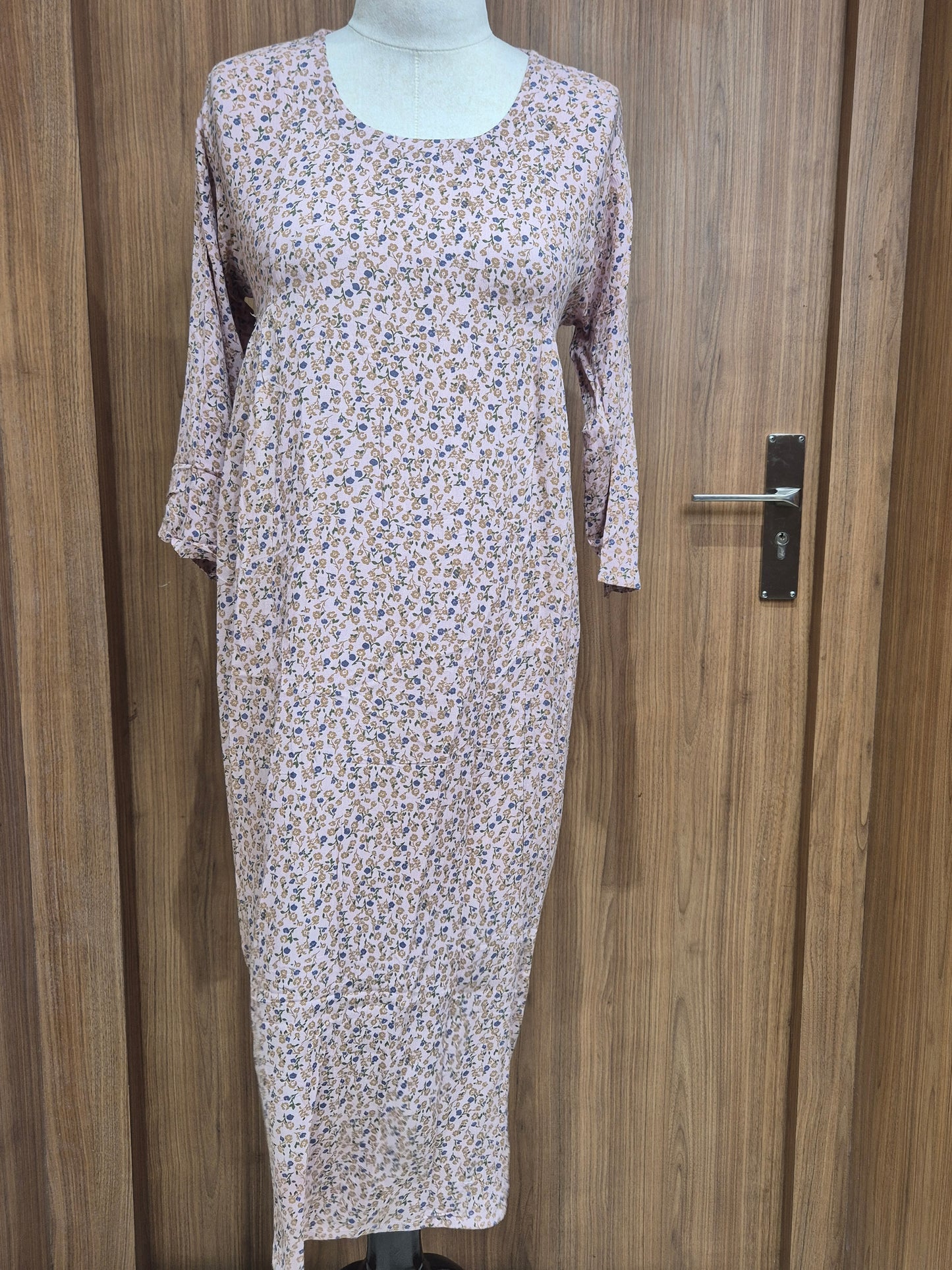 OFFER SALES TOPS COLLECTIONS  - IHA 26749