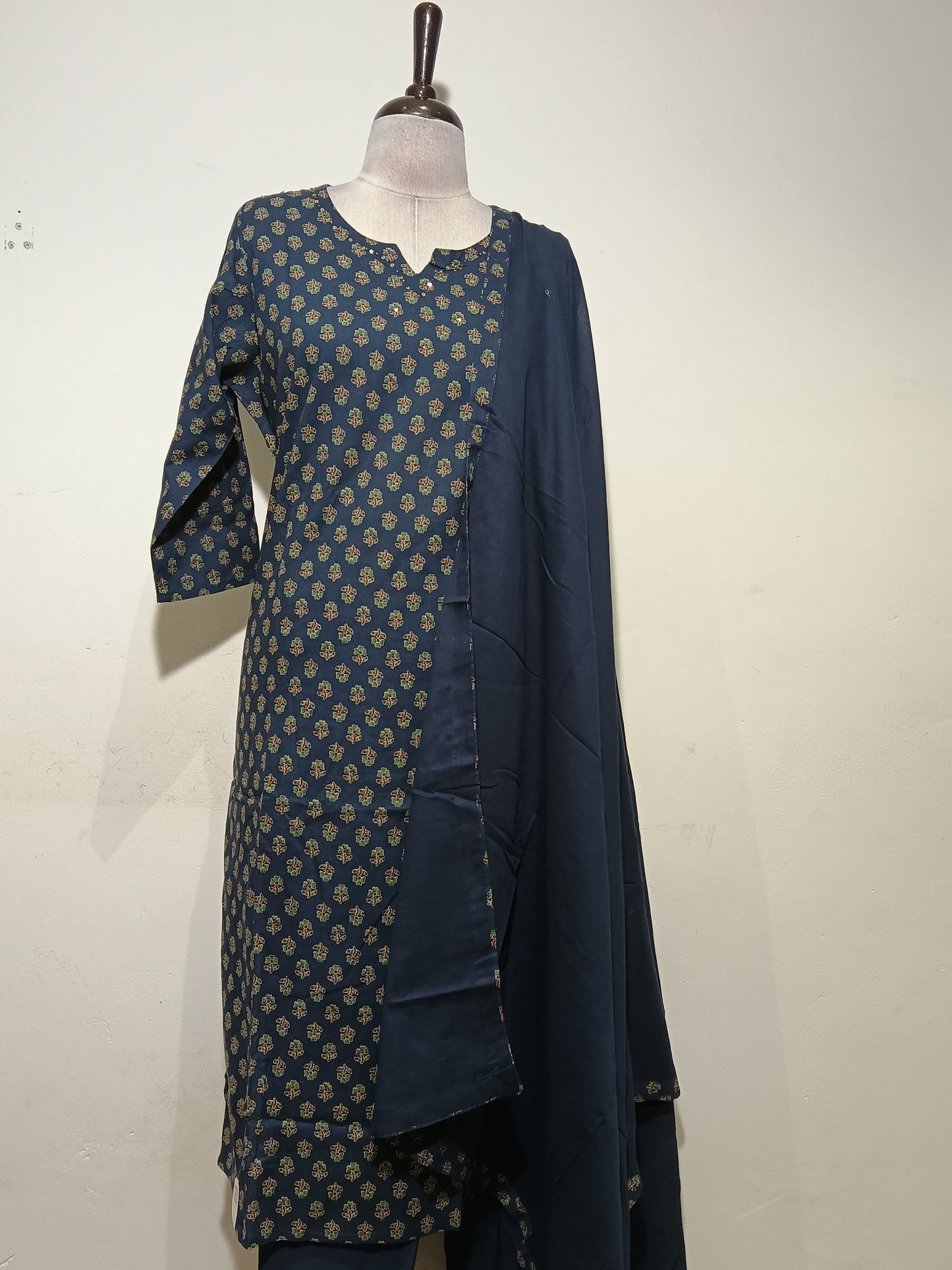 OFFER SALES TOP AND  BOTTOM  -  IHA 34755