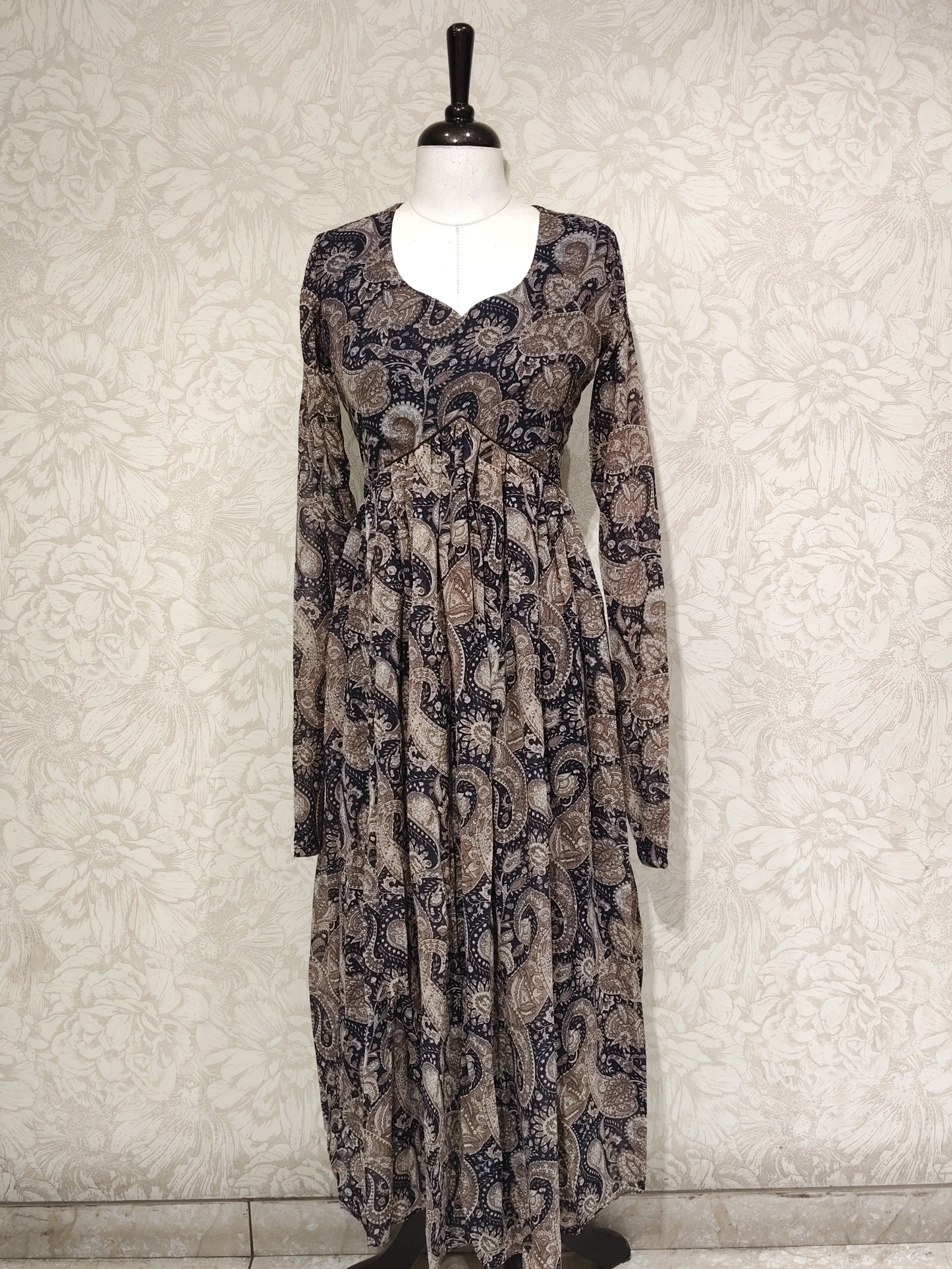 OFFER SALES TOPS COLLECTIONS - IHA 27163