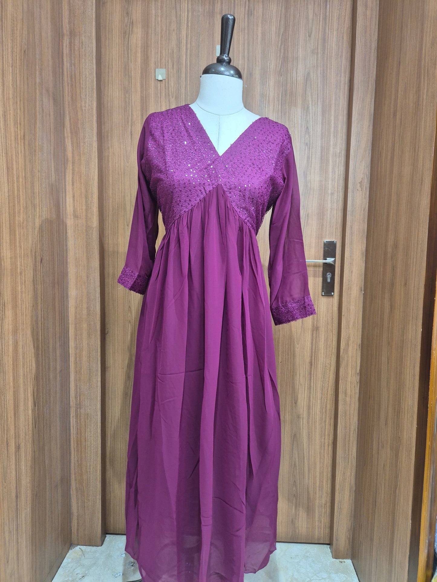 OFFER SALES TOPS COLLECTIONS - IHA 26746