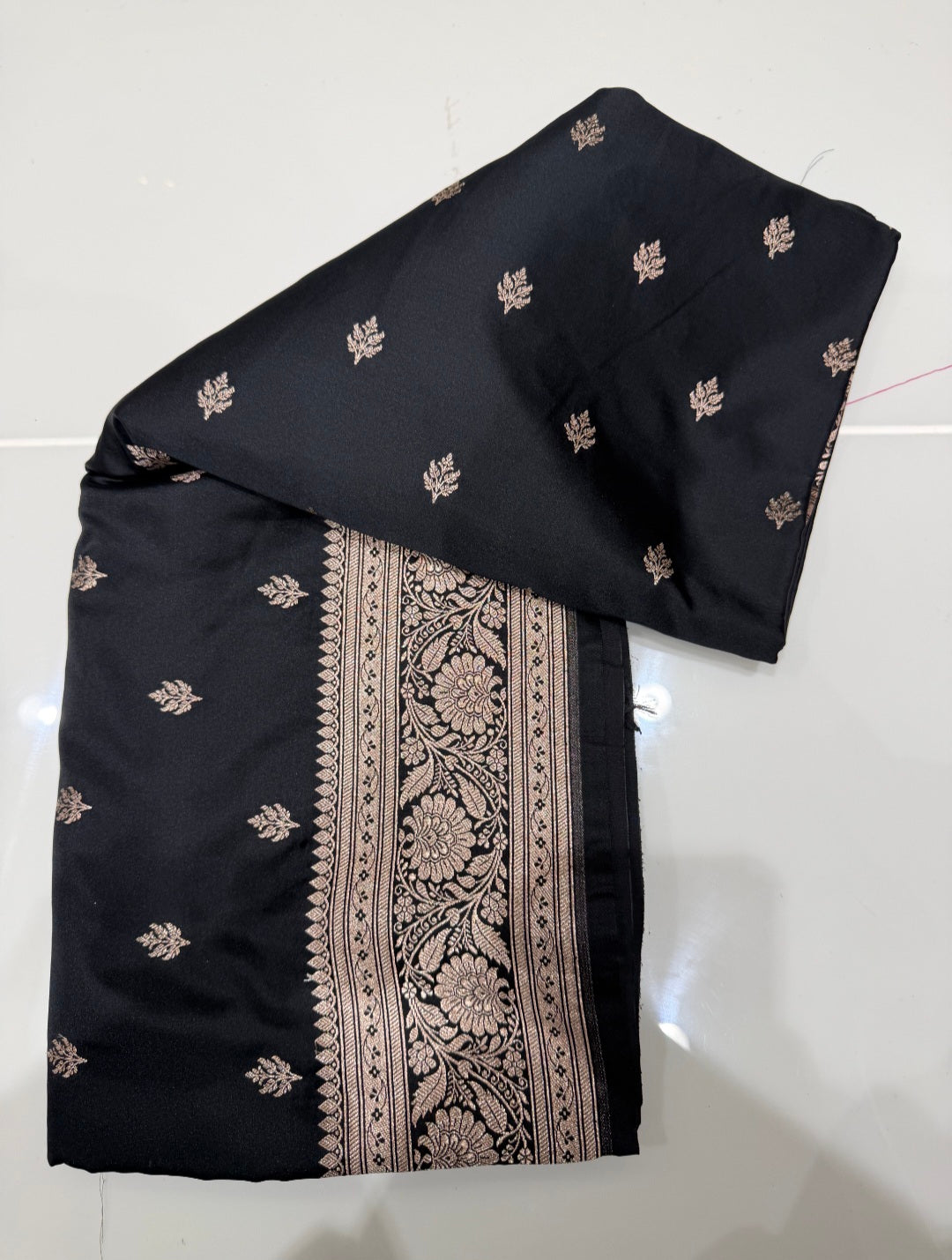 DESIGNER BANARASI SAREES - IHA 30856
