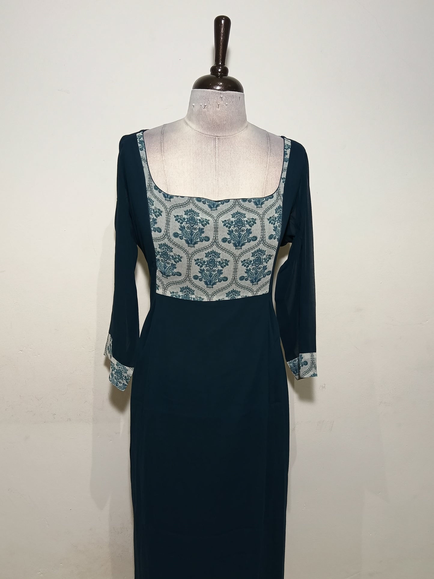 OFFER SALES TOP'S -  IHA 34898