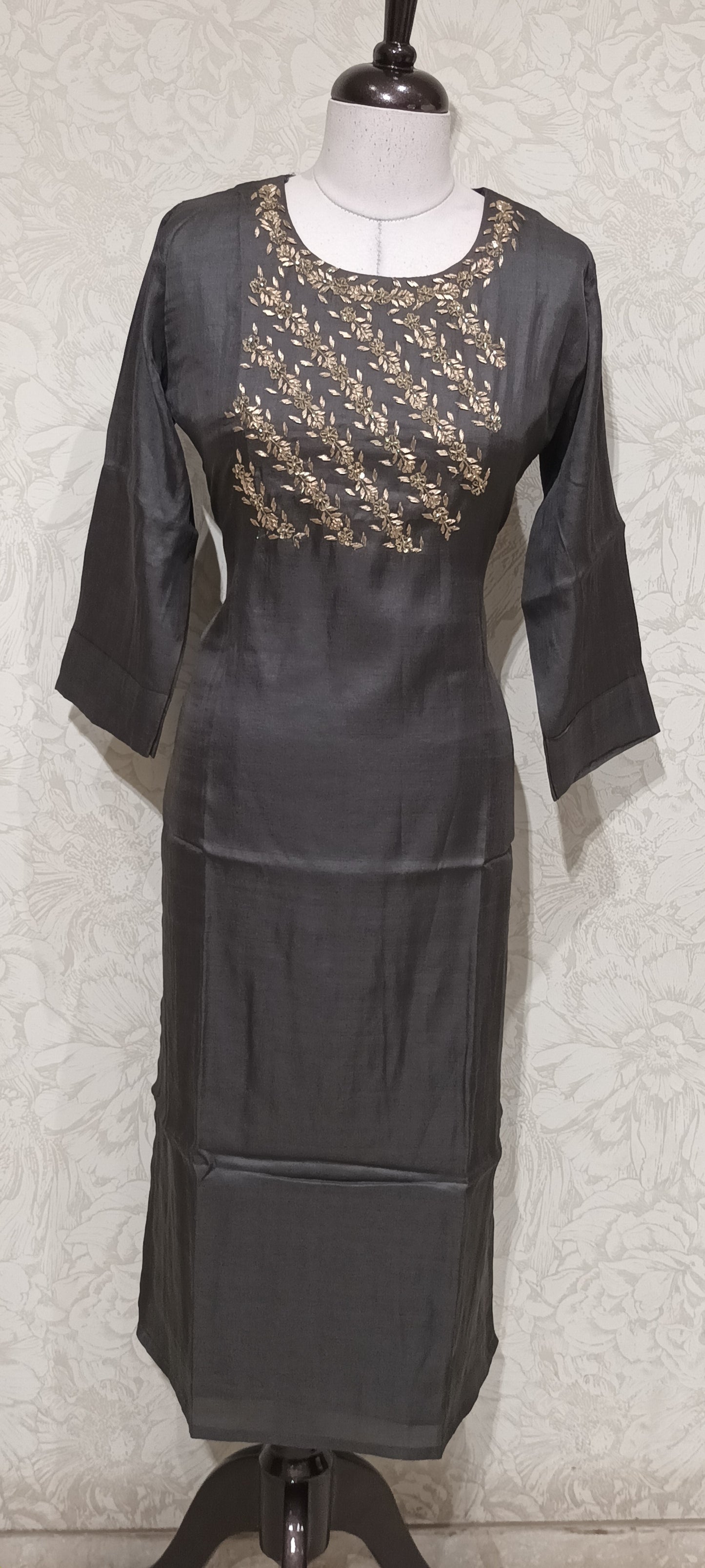 OFFER SALES TOPS COLLECTIONS - IHA 27133