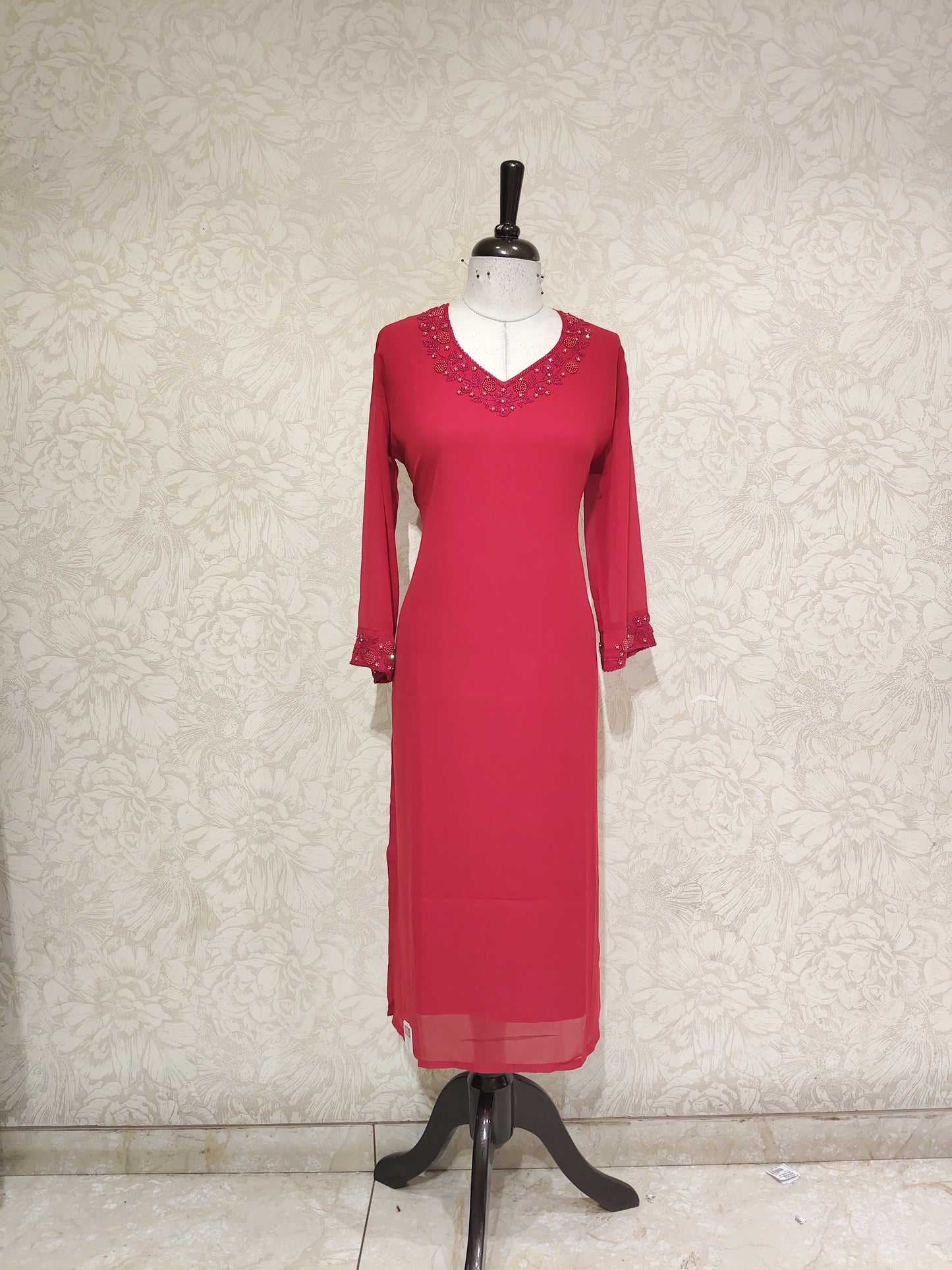 OFFER SALES TOP ONLY COLLECTIONS  - IHA 27845