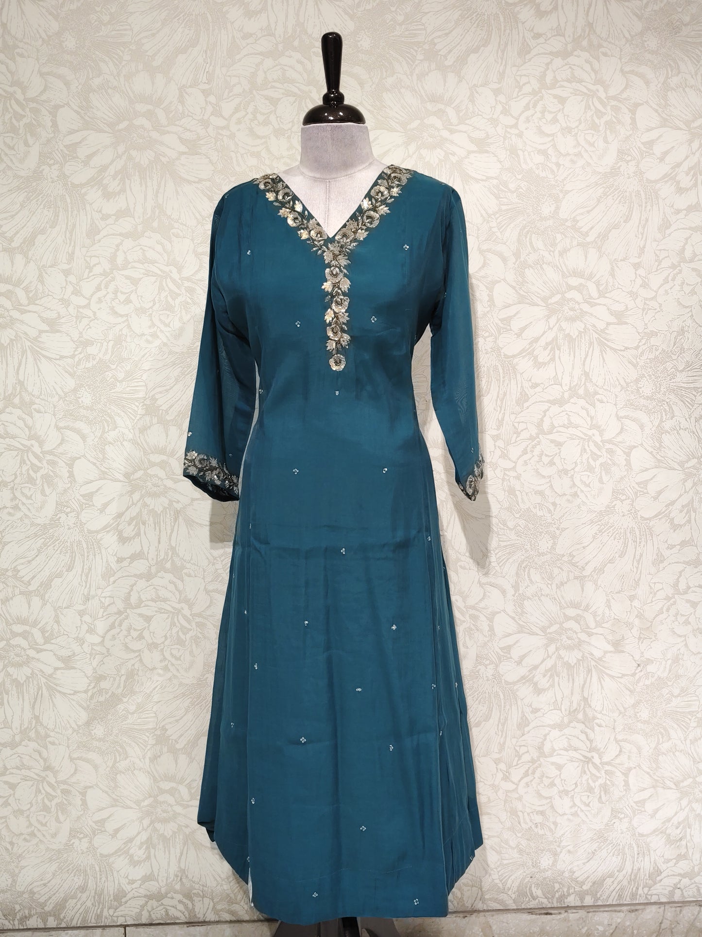 MUL CHANDERI  AND GEORGETTE TOPS ONLY - IHA ALAPPUZHA COLLECTIONS -  IHA 27186