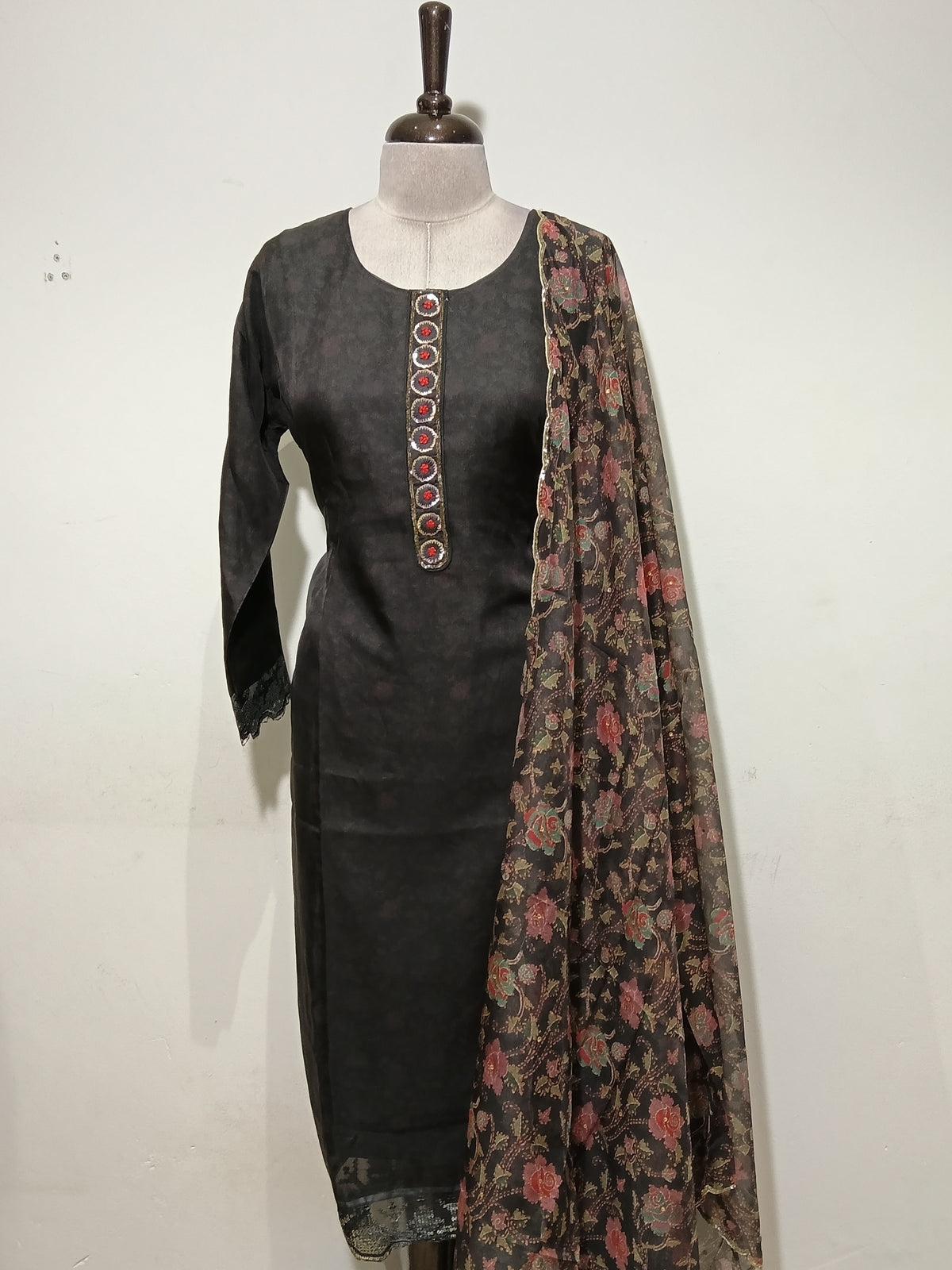 OFFER SALES TOP AND  BOTTOM  -  IHA 35622