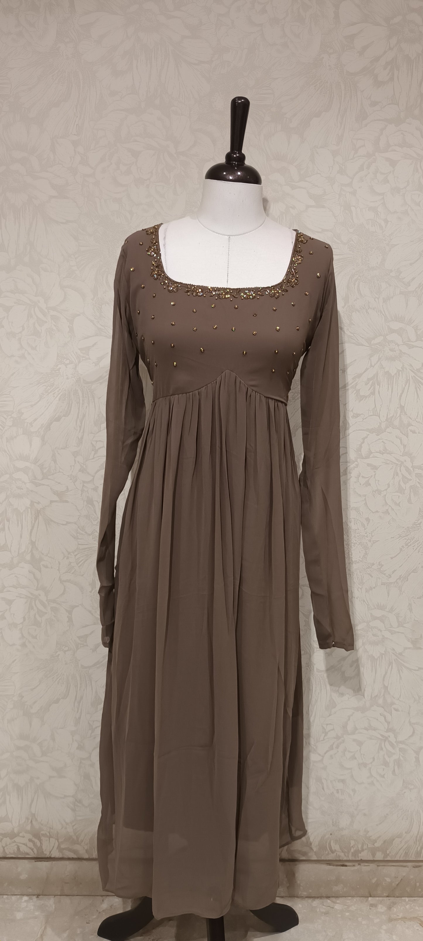 OFFER SALES TOPS COLLECTIONS - IHA 27133