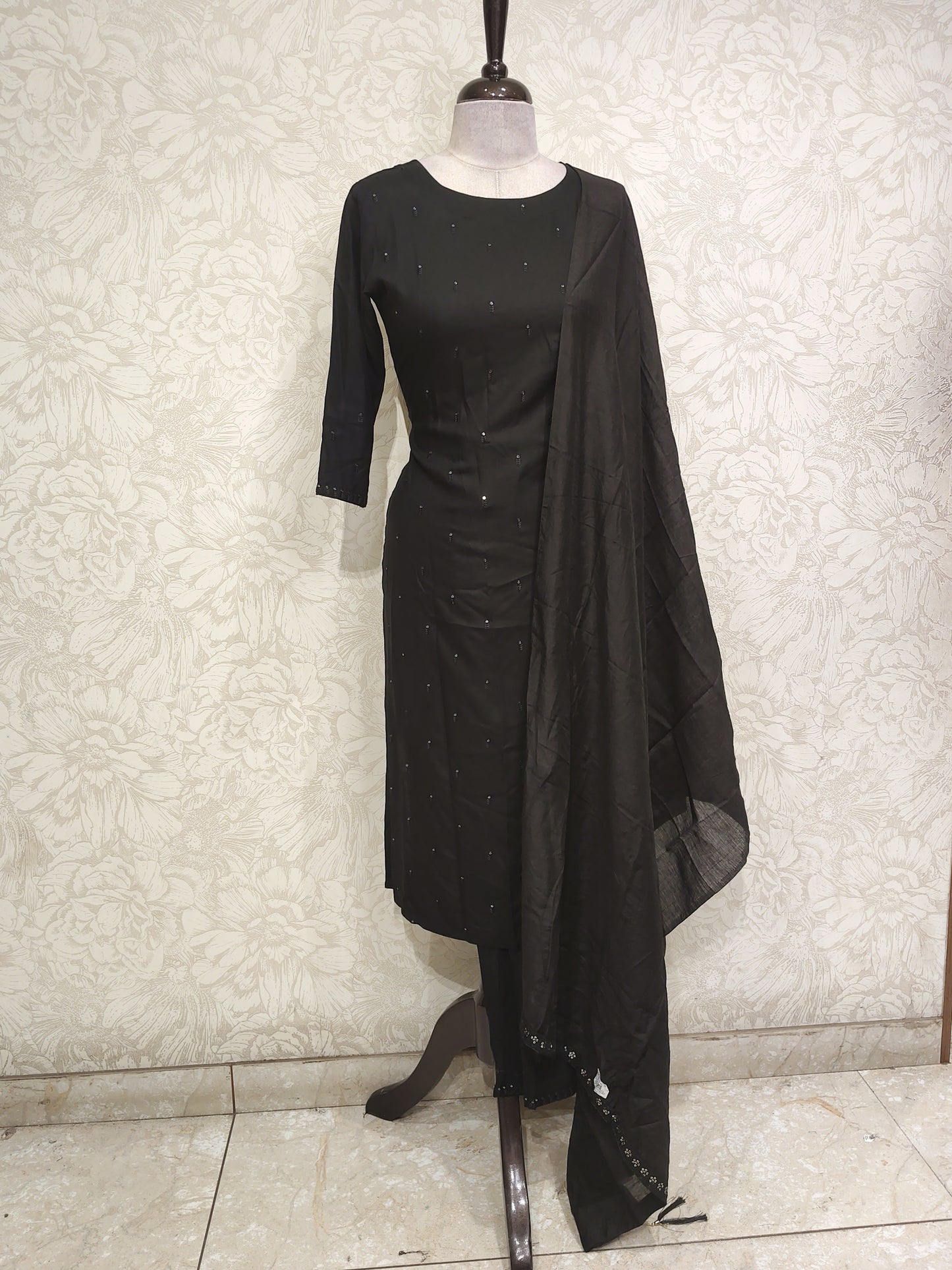 OFFER SALES TOP AND BOTTOM - IHA 26955