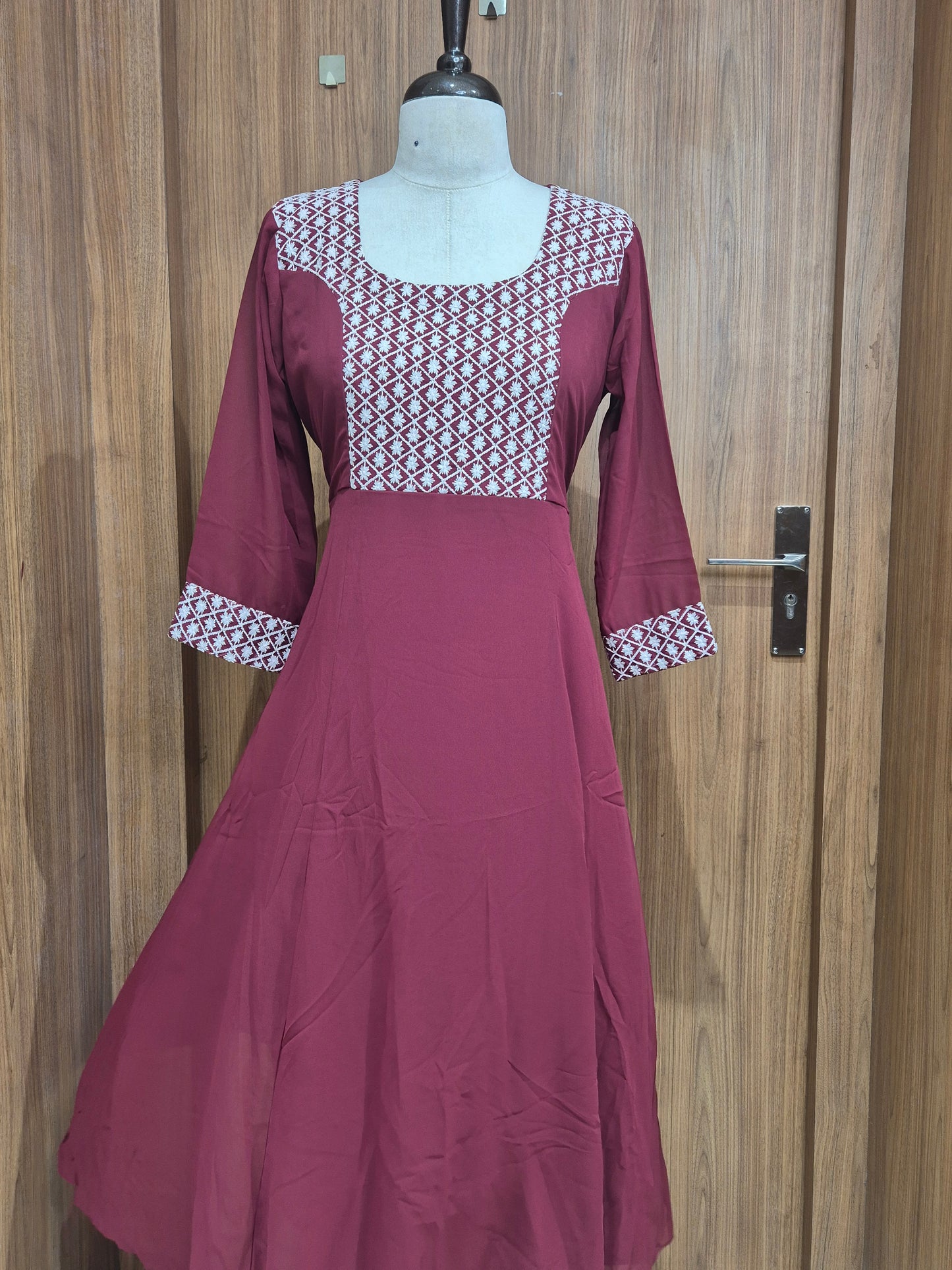 OFFER SALES TOPS COLLECTIONS - IHA 26746
