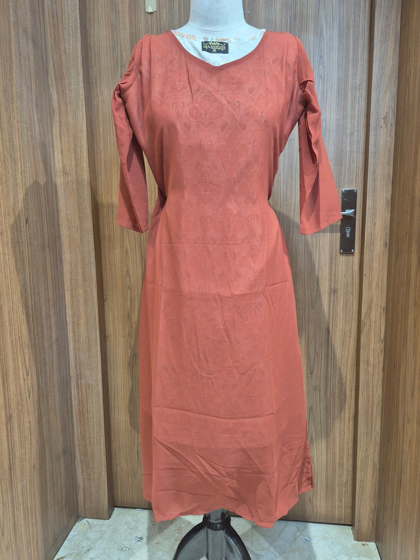 OFFER SALES TOPS COLLECTIONS - IHA 26789