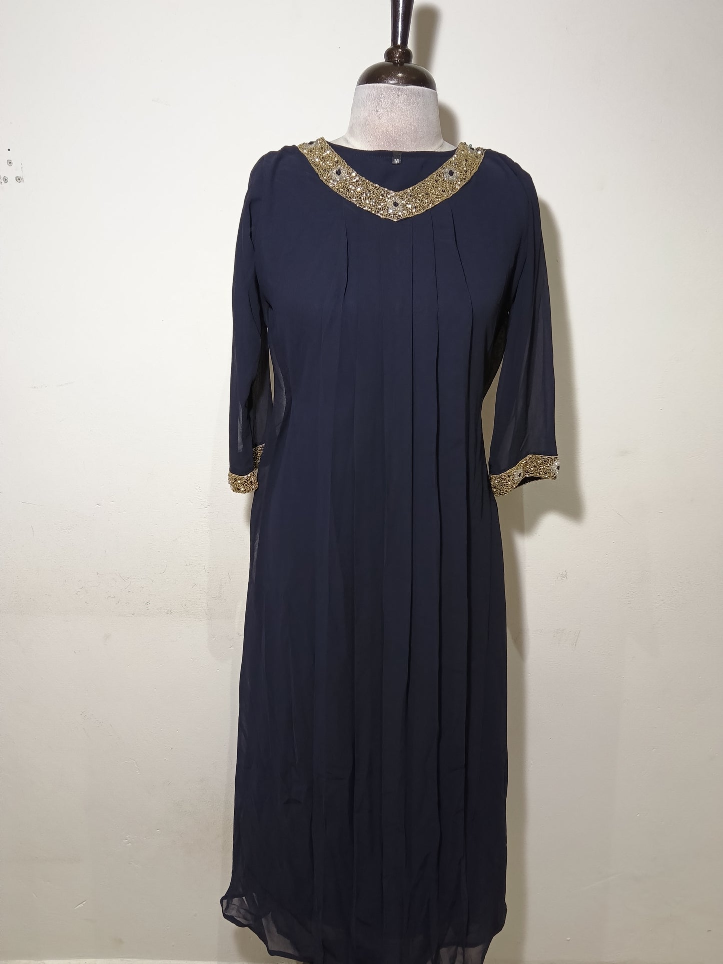 OFFER SALES TOPS  -  IHA 34756
