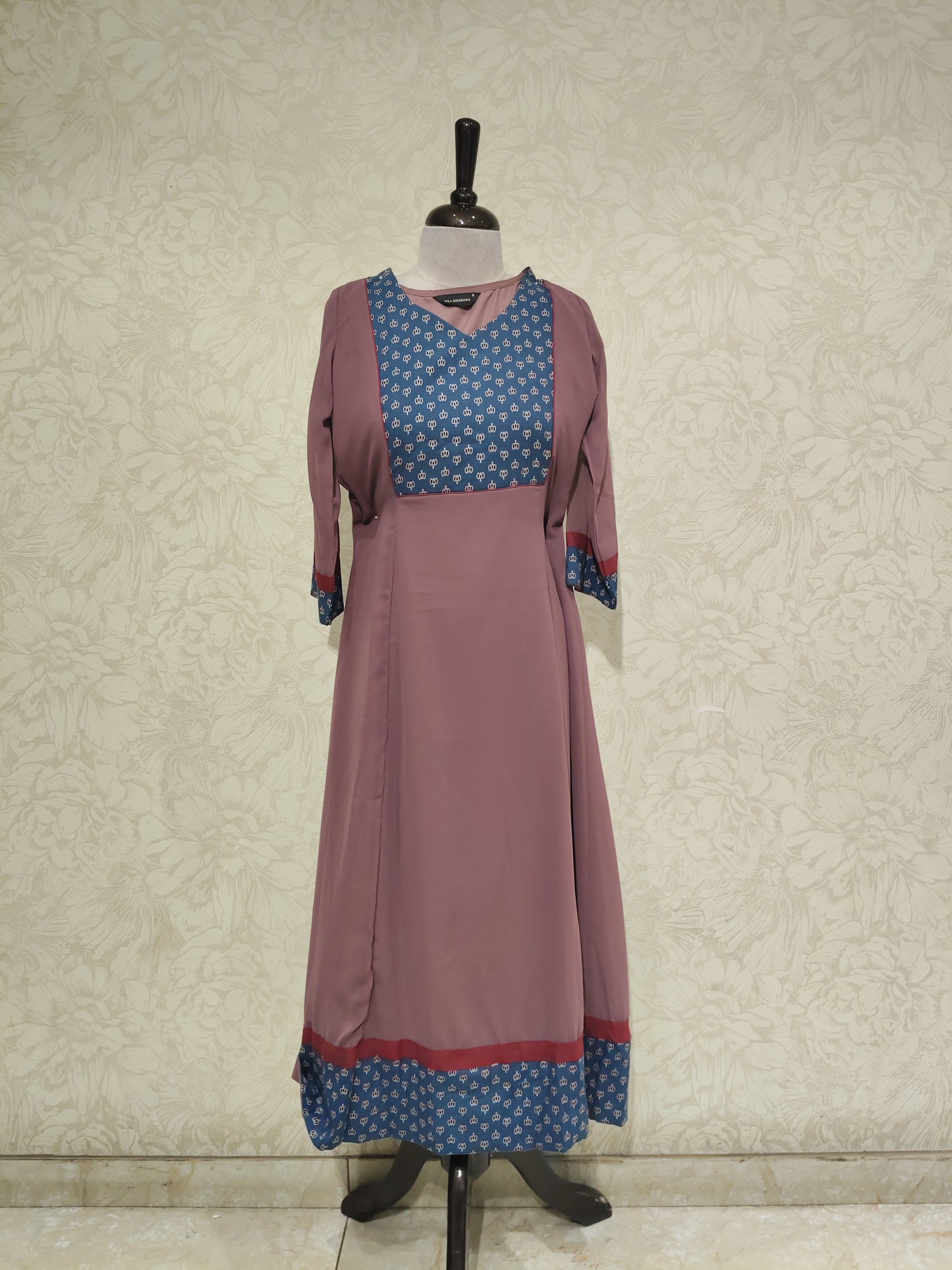 OFFER SALES TOP ONLY COLLECTIONS  - IHA 27845